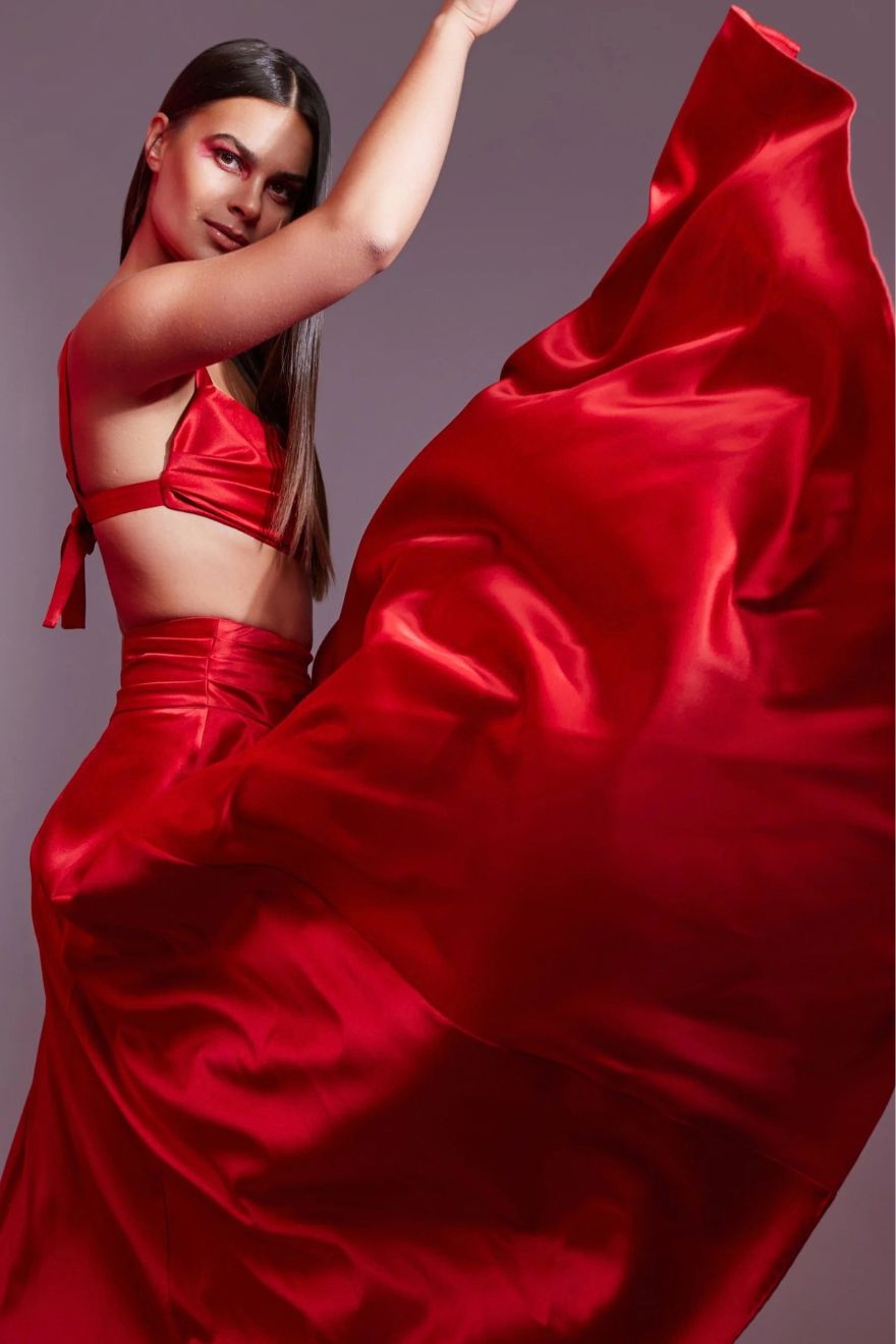 Leonora set